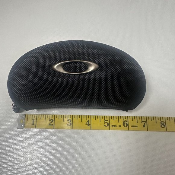 Oakley Sunglasses Case Hard Shell Black Zippered - Picture 6 of 8